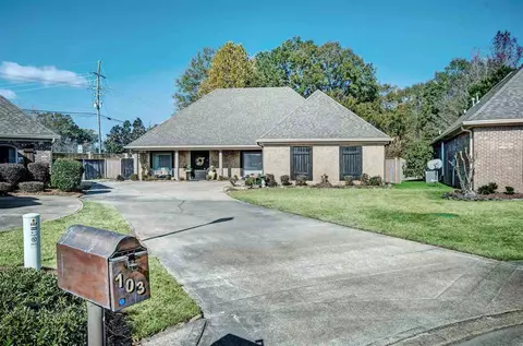 103 Elizabeth Dr, Brandon, MS 39042 photo 2