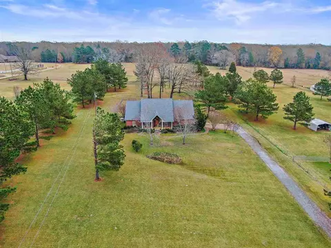 1390 S Jackson Rd, Terry, MS 39170 photo 5