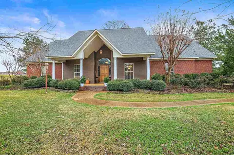 1390 S Jackson Rd, Terry, MS 39170 photo 2