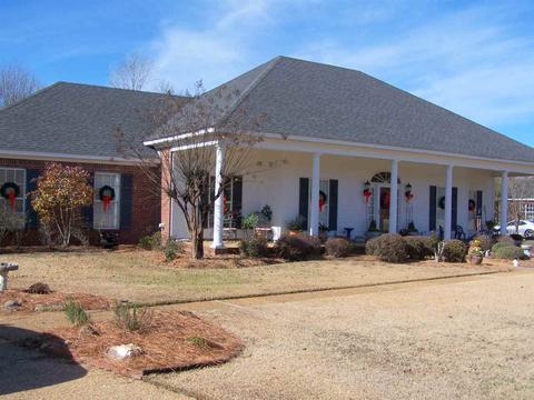 128 Pinehaven Pl, Clinton, MS 39056 photo 1