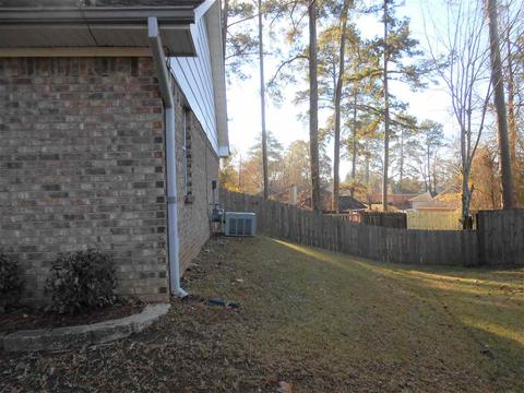53 Lester Cv, Byram, MS 39272 photo 3