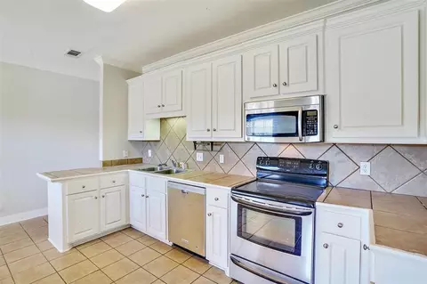 318 Red Cedar Dr, Brandon, MS 39047 photo 12