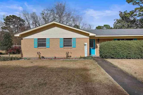 1230 Springdale Dr, Jackson, MS 39211 photo 4