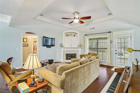 192 Oak Grove Dr, Brandon, MS 39047 photo 8