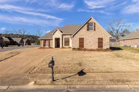 117 Woodridge, Pearl, MS 39208 photo 1