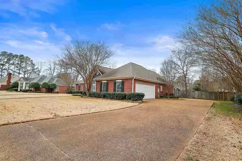 33 Eastgate Dr, Brandon, MS 39042 photo 2
