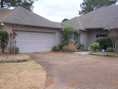 403 Eastpointe Cv, Madison, MS 39110 photo 3