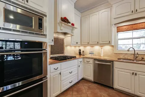 512 Silverstone Dr, Madison, MS 39110 photo 17