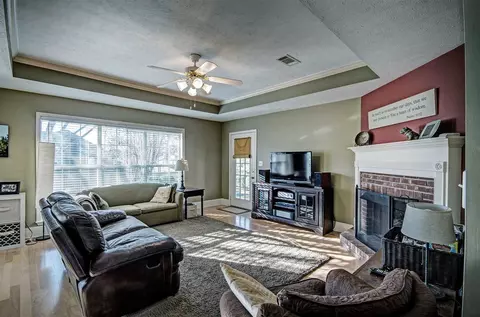 202 Raintree Dr, Brandon, MS 39042 photo 8