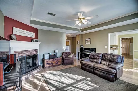 202 Raintree Dr, Brandon, MS 39042 photo 9