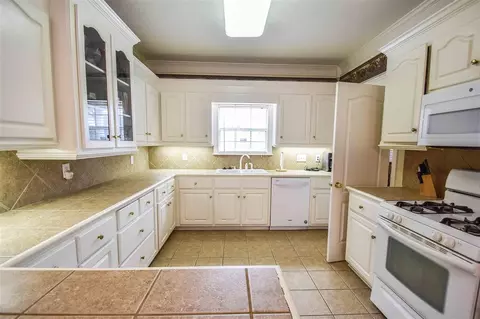 4807 Brookwood Pl, Jackson, MS 39272 photo 11
