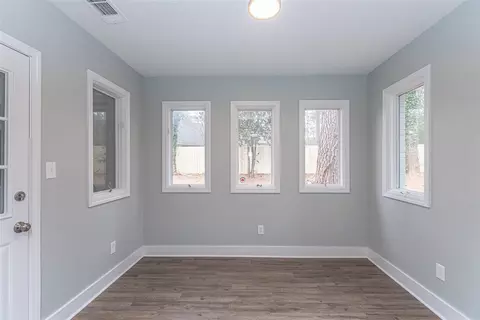 5115 Sycamore Dr, Jackson, MS 39212 photo 9