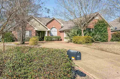 613 Summer Pl, Flowood, MS 39232 photo 3
