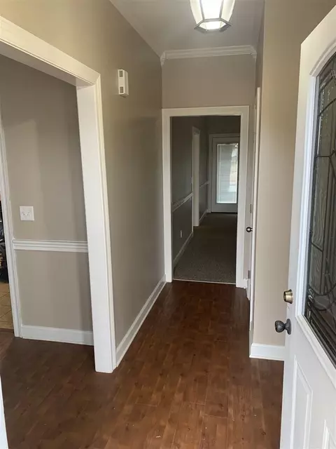 255 Charlene Dr, Byram, MS 39272 photo 2