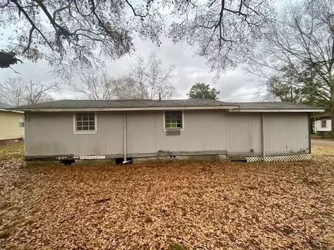 115 Walnut, Brookhaven, MS 39601 photo 2