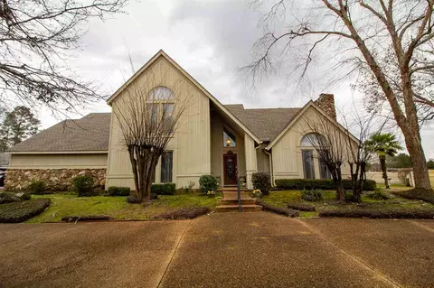 912 Hackberry Ln, Canton, MS 39046 photo 1