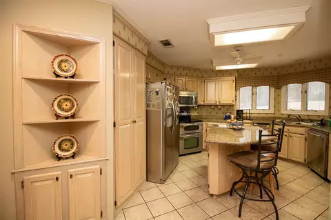 912 Hackberry Ln, Canton, MS 39046 photo 8