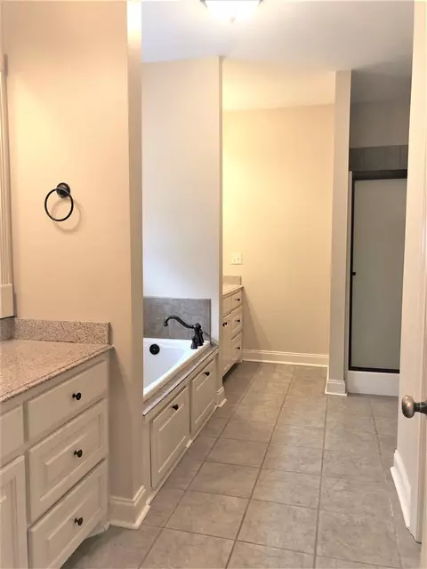 708 Chambord Dr, Brandon, MS 39042 photo 10