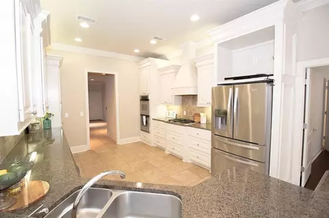 249 Cornerstone Dr, Brandon, MS 39042 photo 9
