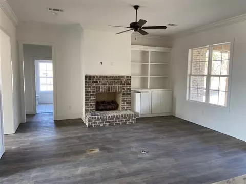 206 Sweetbriar Cir, Canton, MS 39046 photo 3