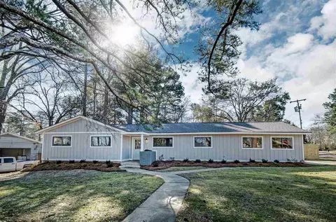 341 Maywood Cir, Jackson, MS 39211 photo 2