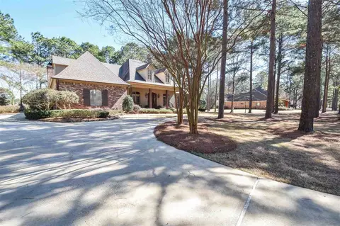120 Johnstone Dr, Madison, MS 39110 photo 2