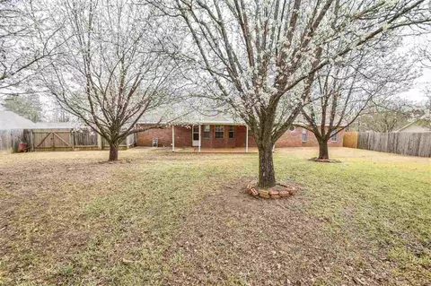 908 Mountain Crest Dr, Byram, MS 39272 photo 23