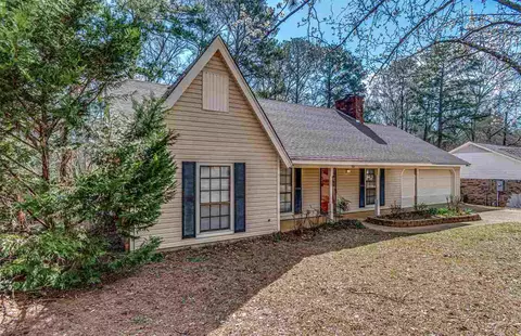 68 Sunline Dr, Brandon, MS 39042 photo 2