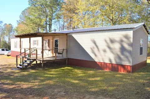 2113 Hartwell Rd, Summit, MS 39666 photo 1
