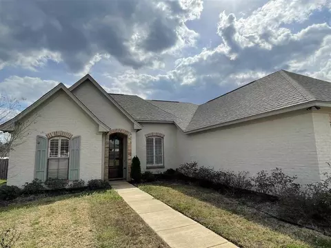 300 Winterfield Ct, Brandon, MS 39042 photo 2