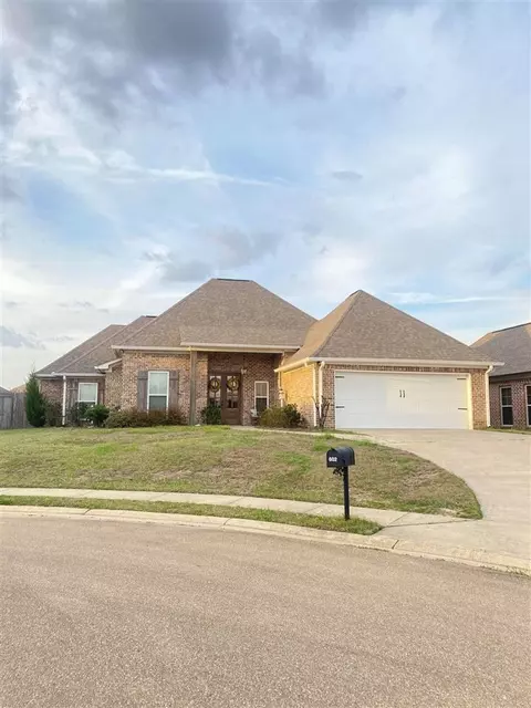 602 Copper Ridge Cv, Florence, MS 39073 photo 1