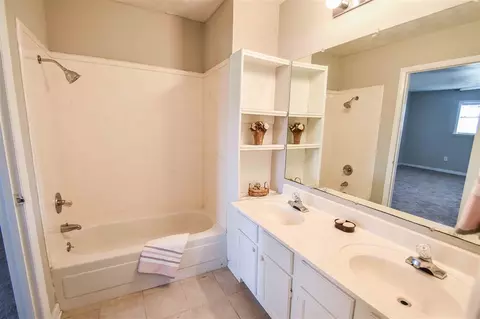 106 Overby St, Brandon, MS 39042 photo 25
