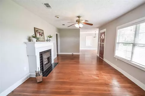 106 Overby St, Brandon, MS 39042 photo 5