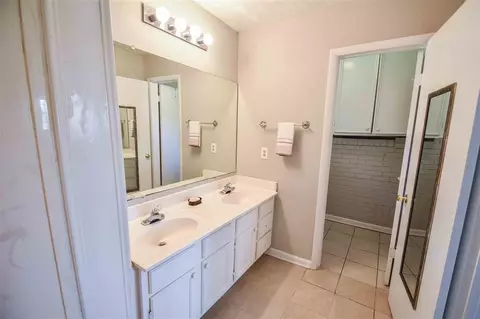 106 Overby St, Brandon, MS 39042 photo 24