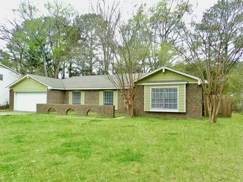 5185 Shirlwood Dr, Jackson, MS 39211 photo 2