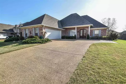166 Eastside Dr, Brandon, MS 39047 photo 2