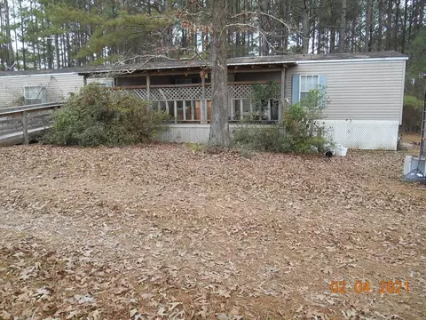 1023 Pineview Ln, Mccomb, MS 39648 photo 1