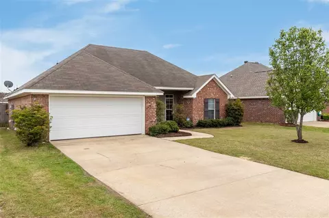 167 Cedar Spring Cir, Pearl, MS 39208 photo 2