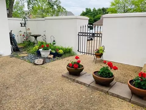705 Danforth Dr, Madison, MS 39110 photo 2