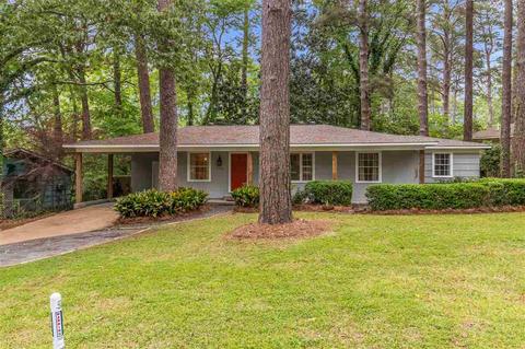 1726 Hillview Dr, Jackson, MS 39211 photo 1