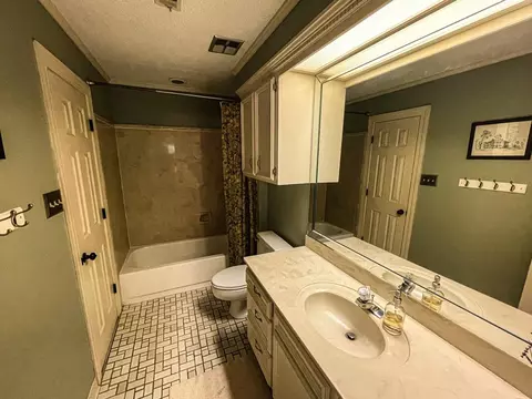 23 Moss Forest Cir, Jackson, MS 39211 photo 34