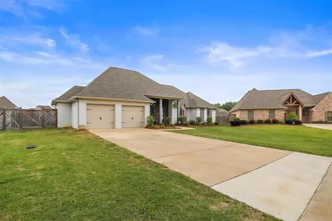 1109 Belle Oak Row, Brandon, MS 39042 photo 2