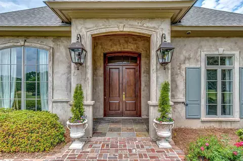 220 Sunset Cir, Madison, MS 39110 photo 9