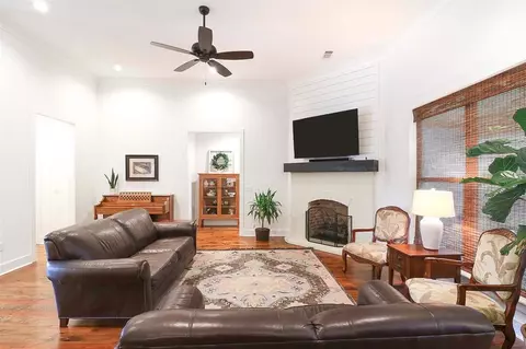 319 Cornerstone Dr, Brandon, MS 39042 photo 3