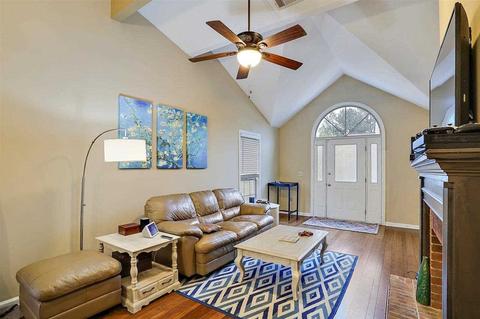 34 Mclain Ct, Jackson, MS 39211 photo 5
