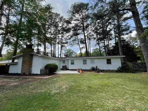 610 Hillsboro St, Forest, MS 39074 photo 3