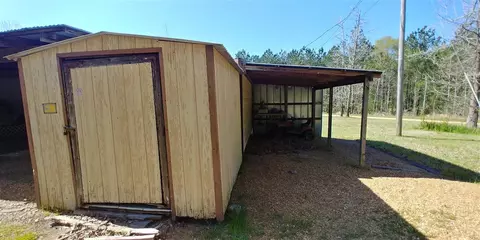 1320 Shanks Rd, Terry, MS 39170 photo 4