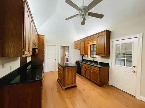 321 W Main St, Florence, MS 39073 photo 14