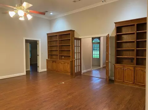 321 W Main St, Florence, MS 39073 photo 11