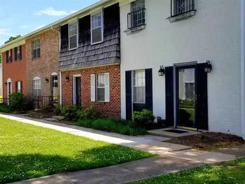 5025 Wayneland Dr #E3, Jackson, MS 39211 photo 1